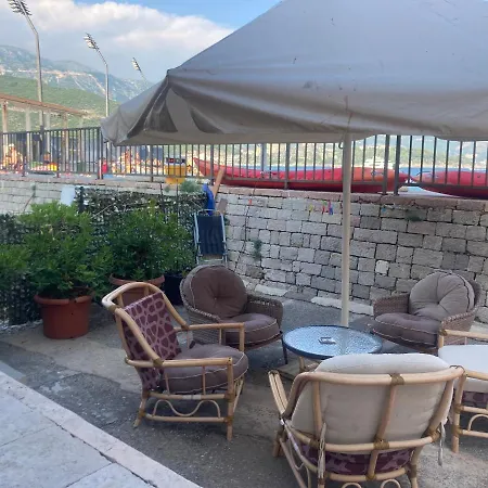 Plaza Stari Grad Budva Pjena Od Mora Beach Apartman Exterior photo