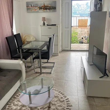Plaza Stari Grad Budva Pjena Od Mora Beach Apartman Exterior photo