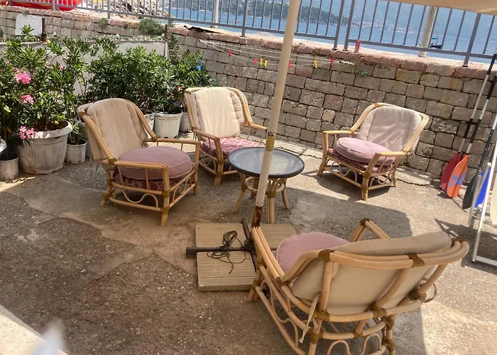 Plaza Stari Grad Budva Pjena Od Mora Beach Apartman