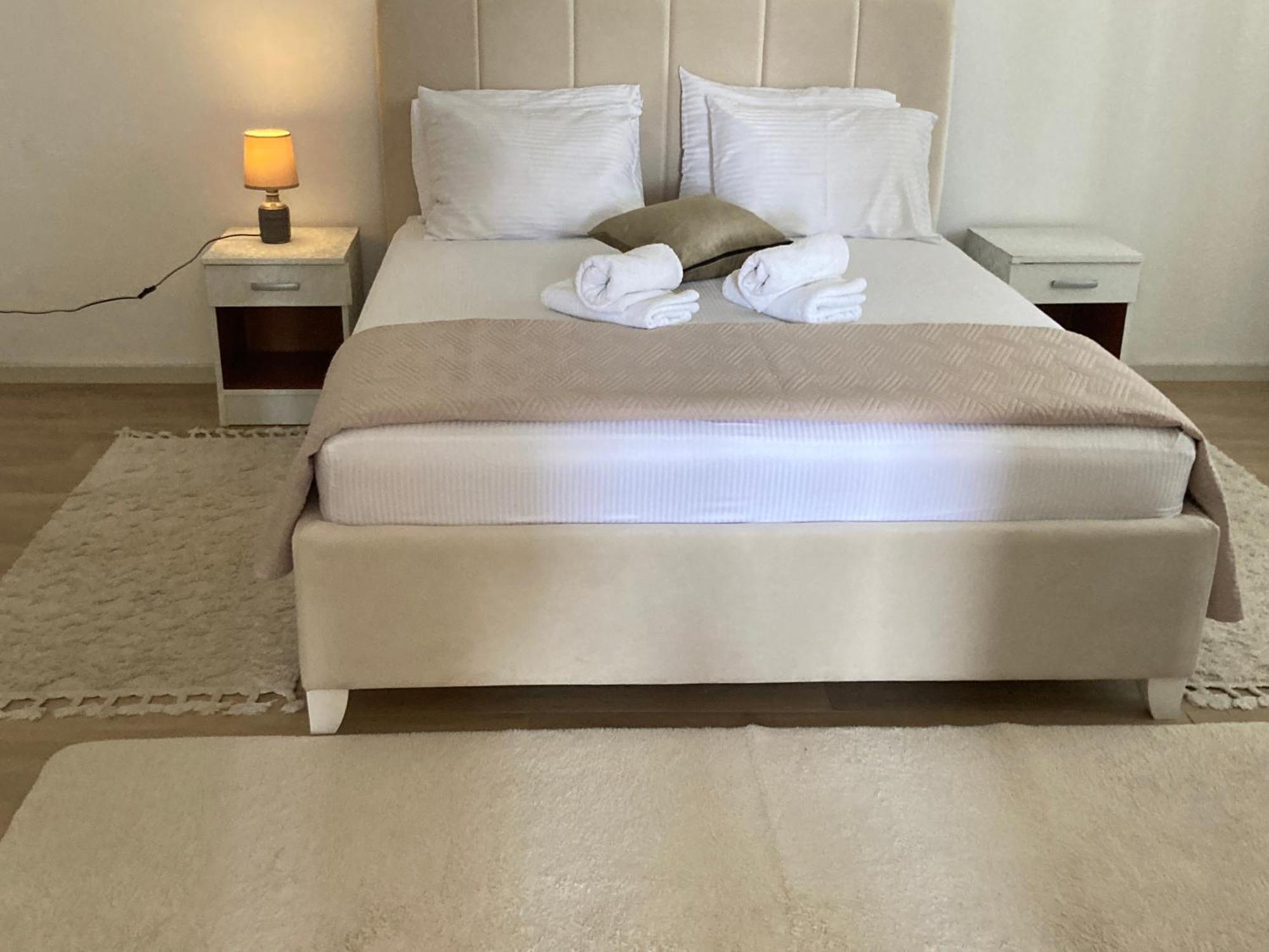 Plaza Stari Grad Pjena Od Mora Apartment Budva